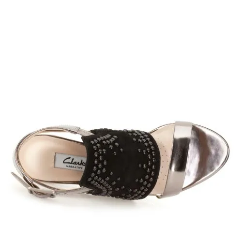 Clarks  Shola Curtain Fashion Sandals