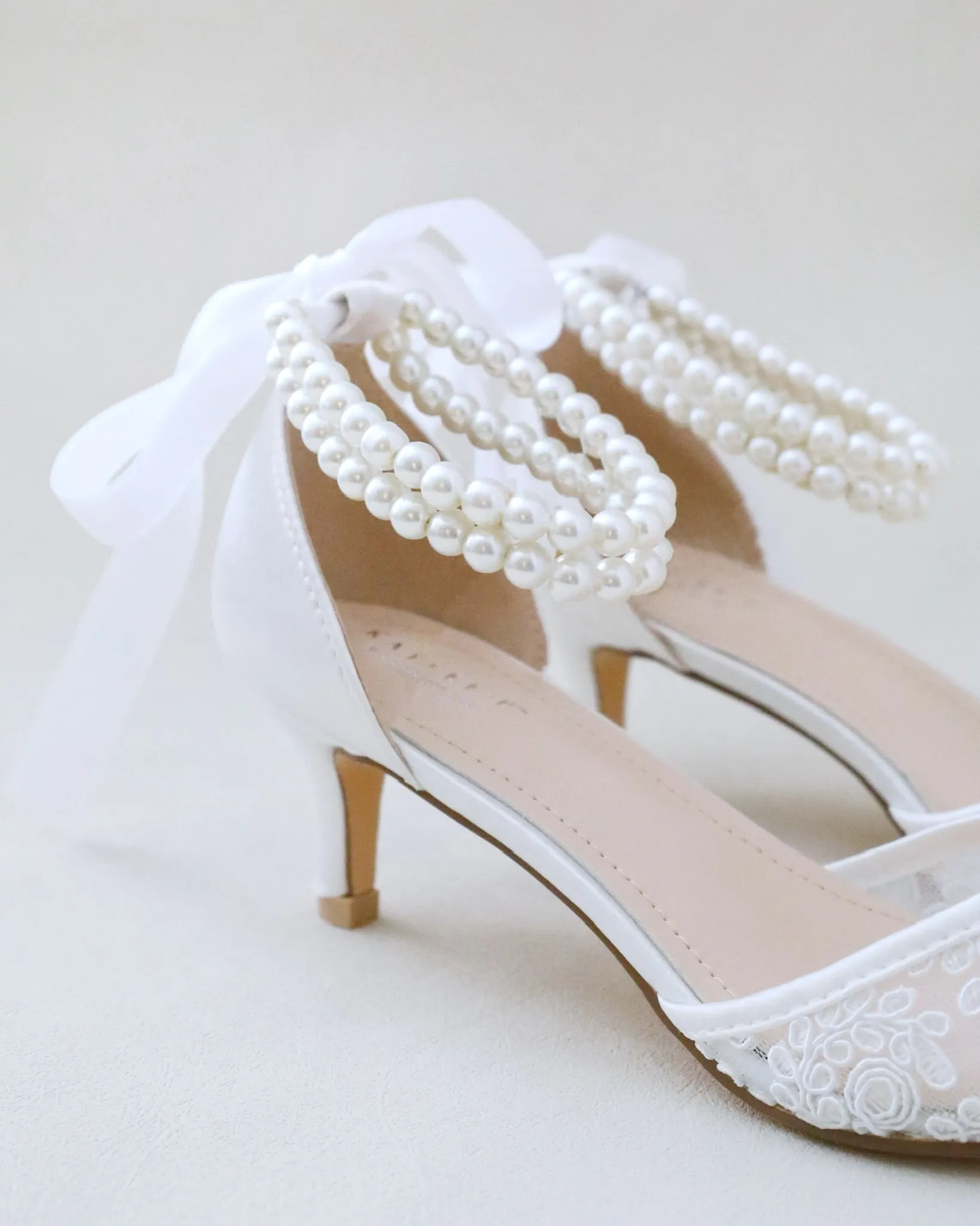 Crochet Lace Pointy Toe Wedding Low Heels with Double Pearl Strap