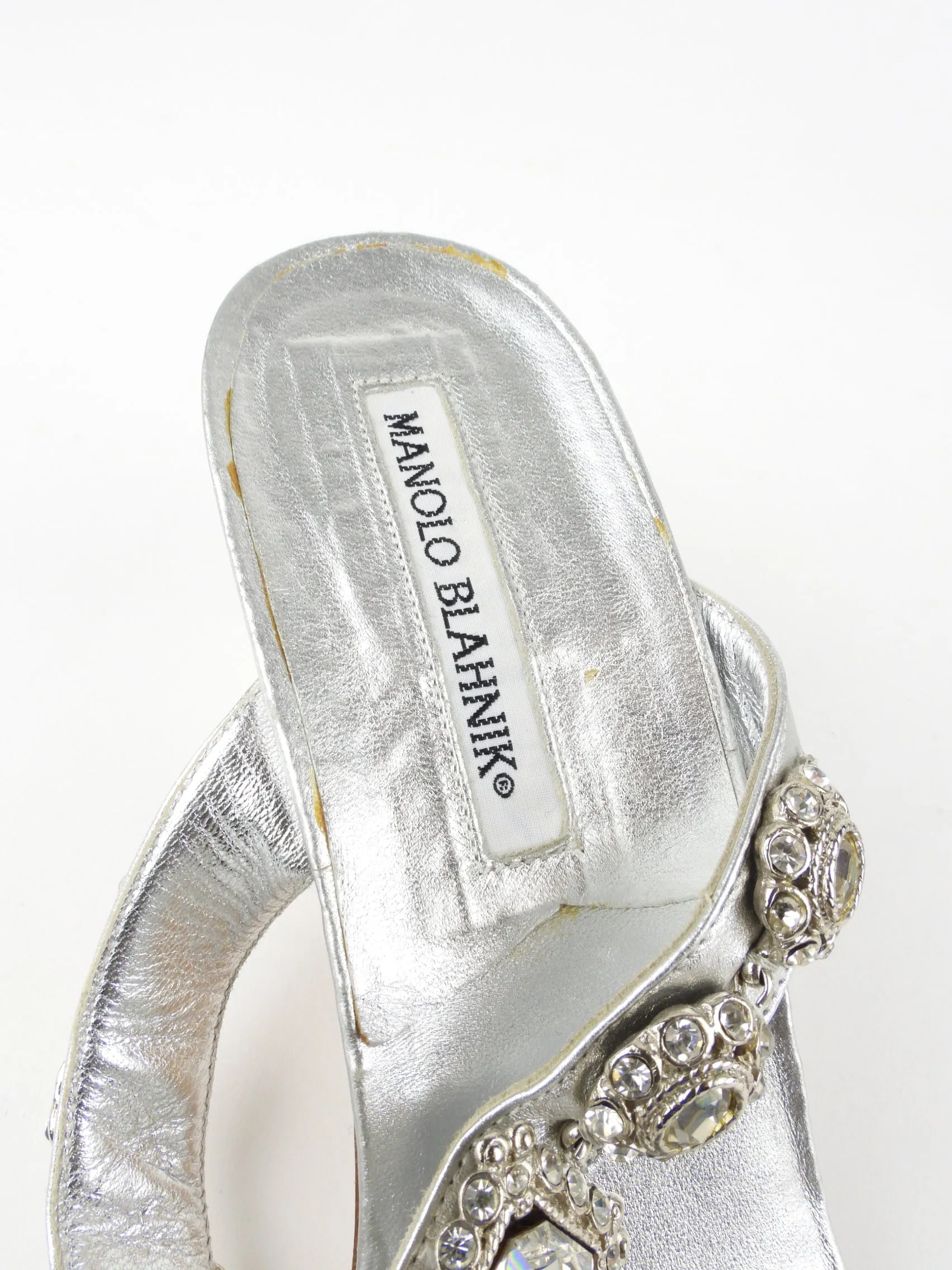 Manolo Blahnik Silver Metallic Leather and Rhinestone Kitten Heel Thong Sandals - 41